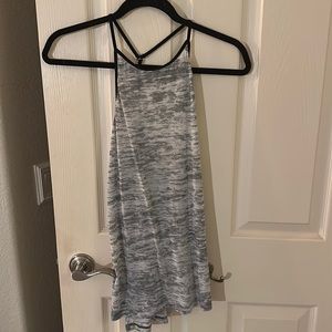Nike Dri-Fit tank top - light gray (size medium)